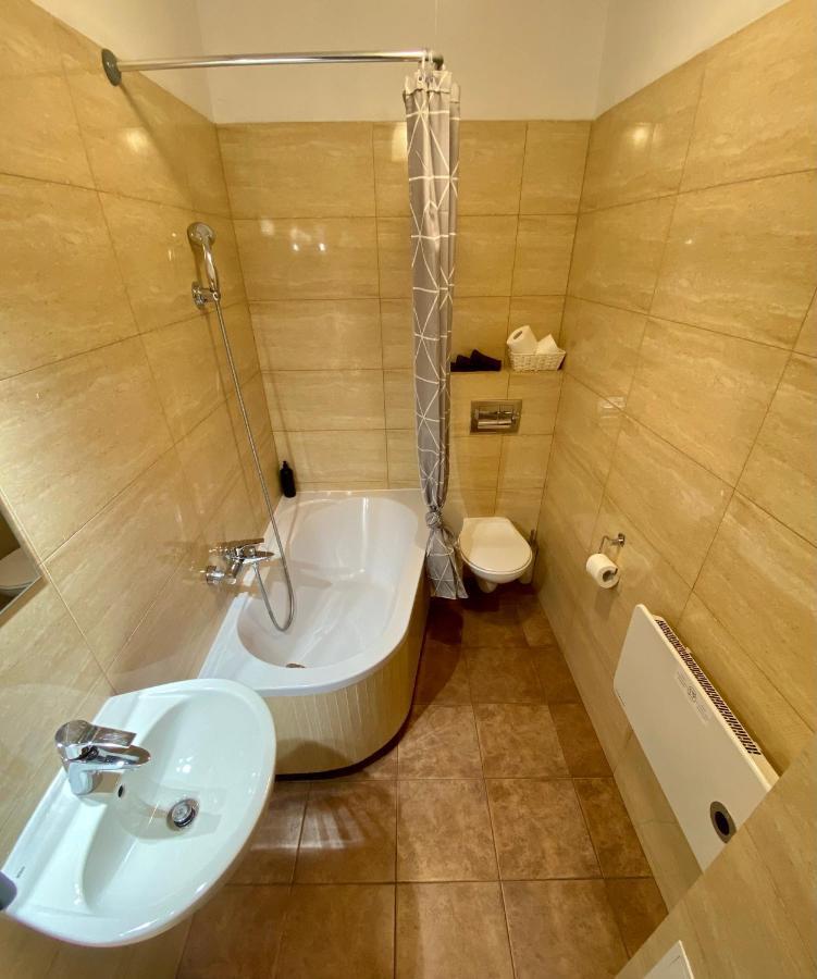 Topolove Rooms & Apartments Krakkó Kültér fotó